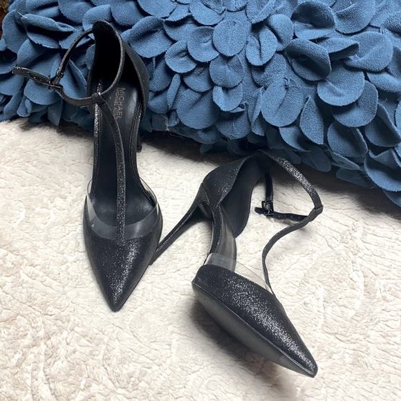 michael kors black heels - Picture 1 of 5